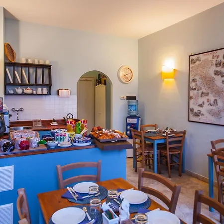 بيت ضيافة A Teatro فلورنس